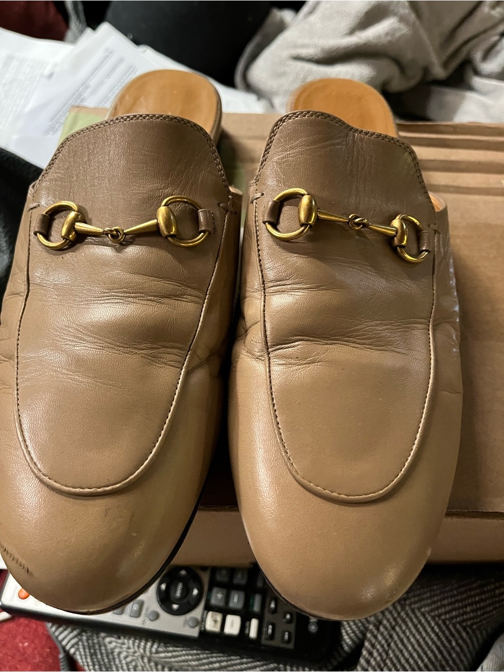 Gucci Beige Leather womans Slip-On mules